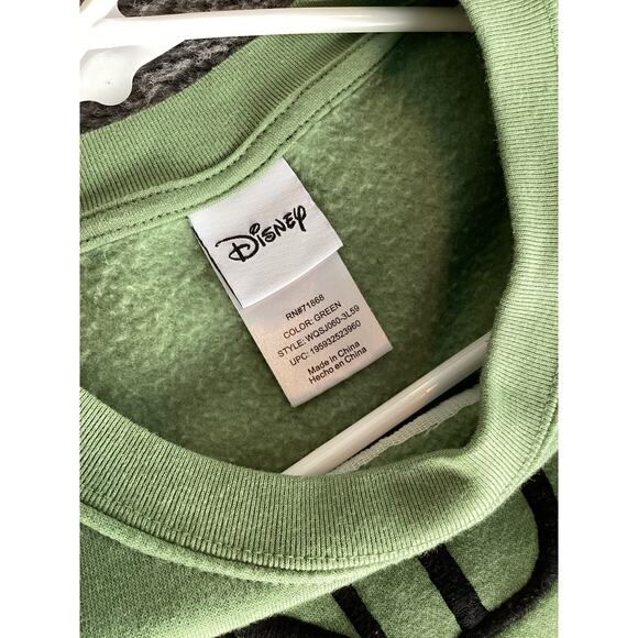 Disney Character Embroidery 101 Dalmatian London England Sweatshirt Green Small - Picture 9 of 10